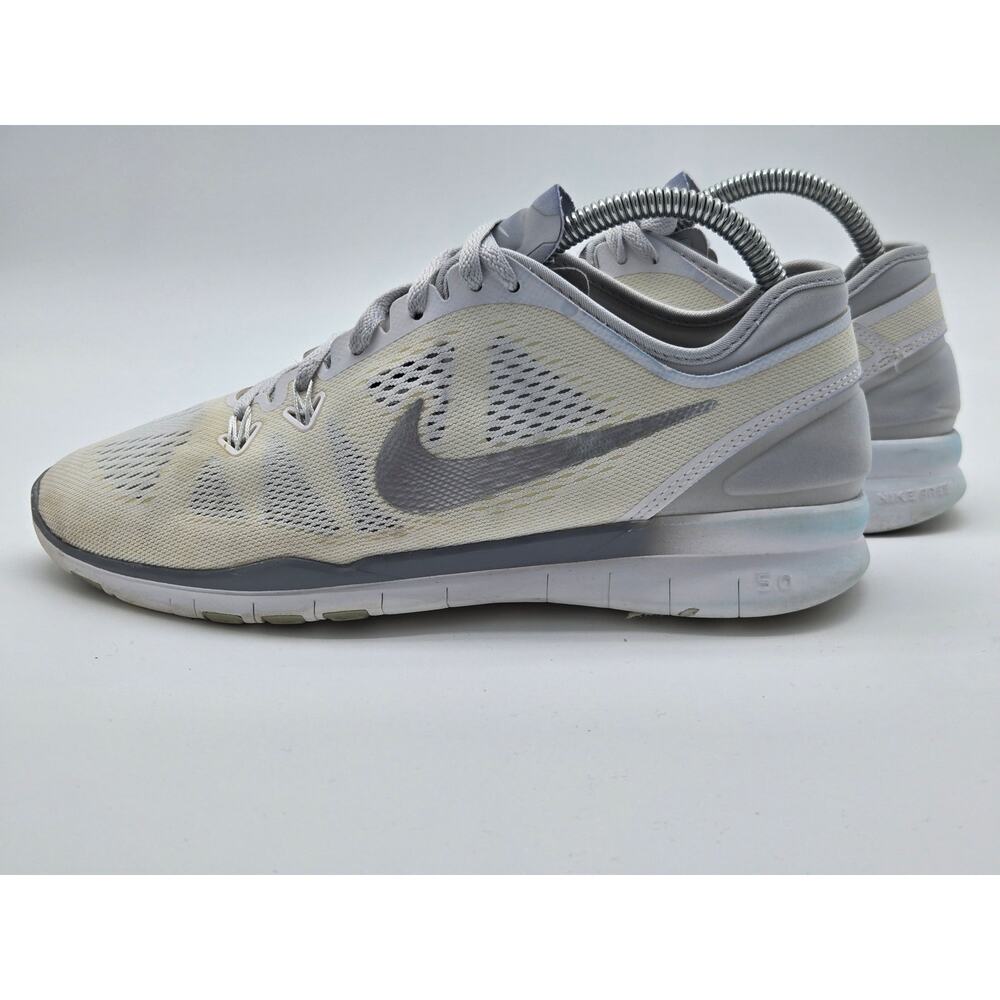 Nike Free TR Fit 5 704674-100 White 8.5